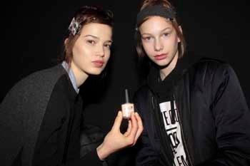 VINYLUX Romantique 5